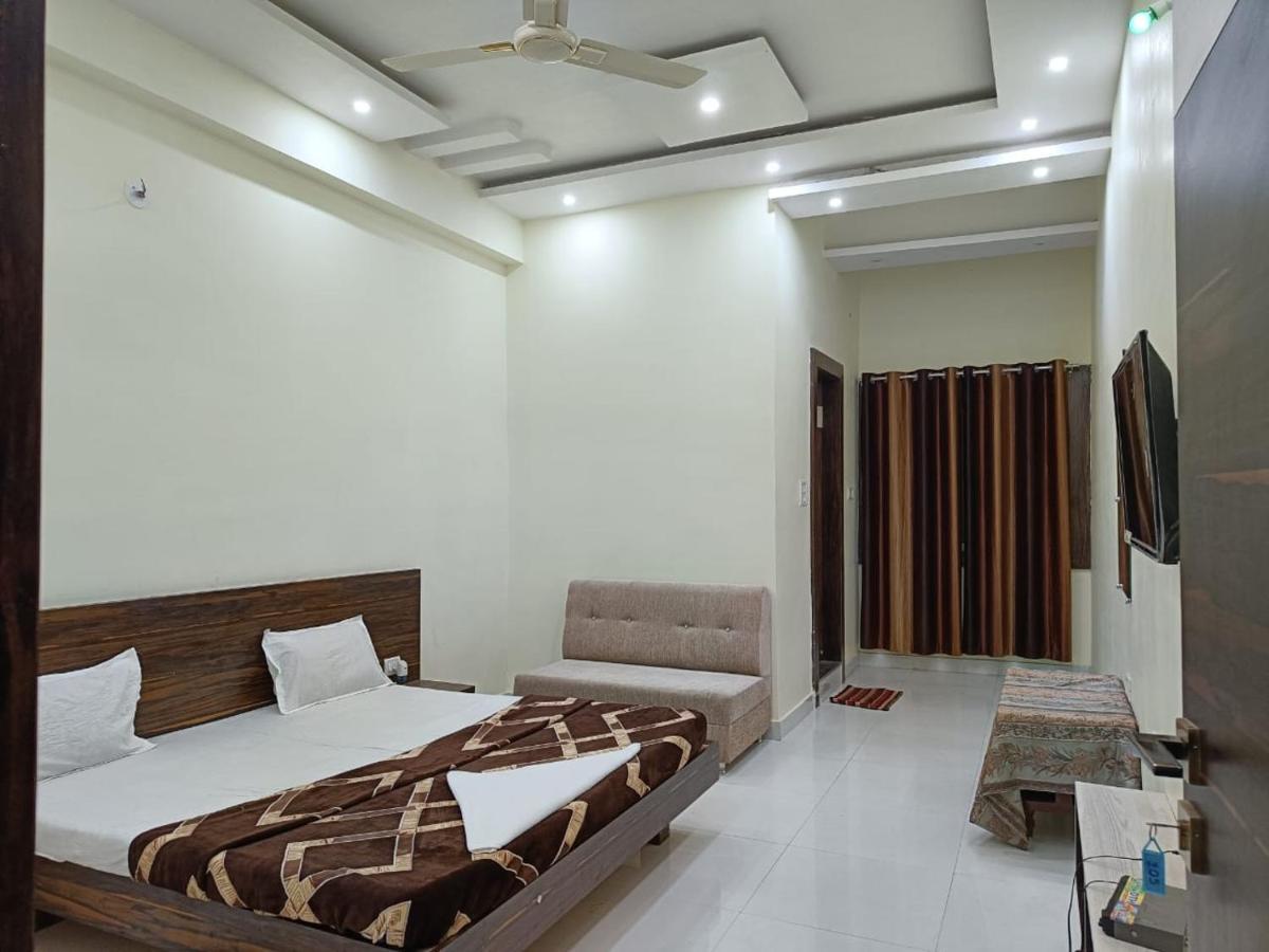 Hotel Parag Palace Jabalpur Exterior photo